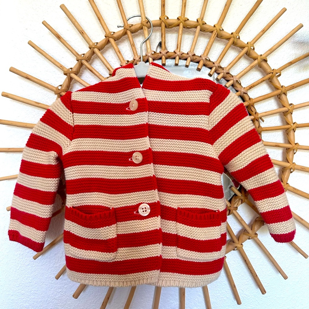 NWOT Gap Baby Sweater